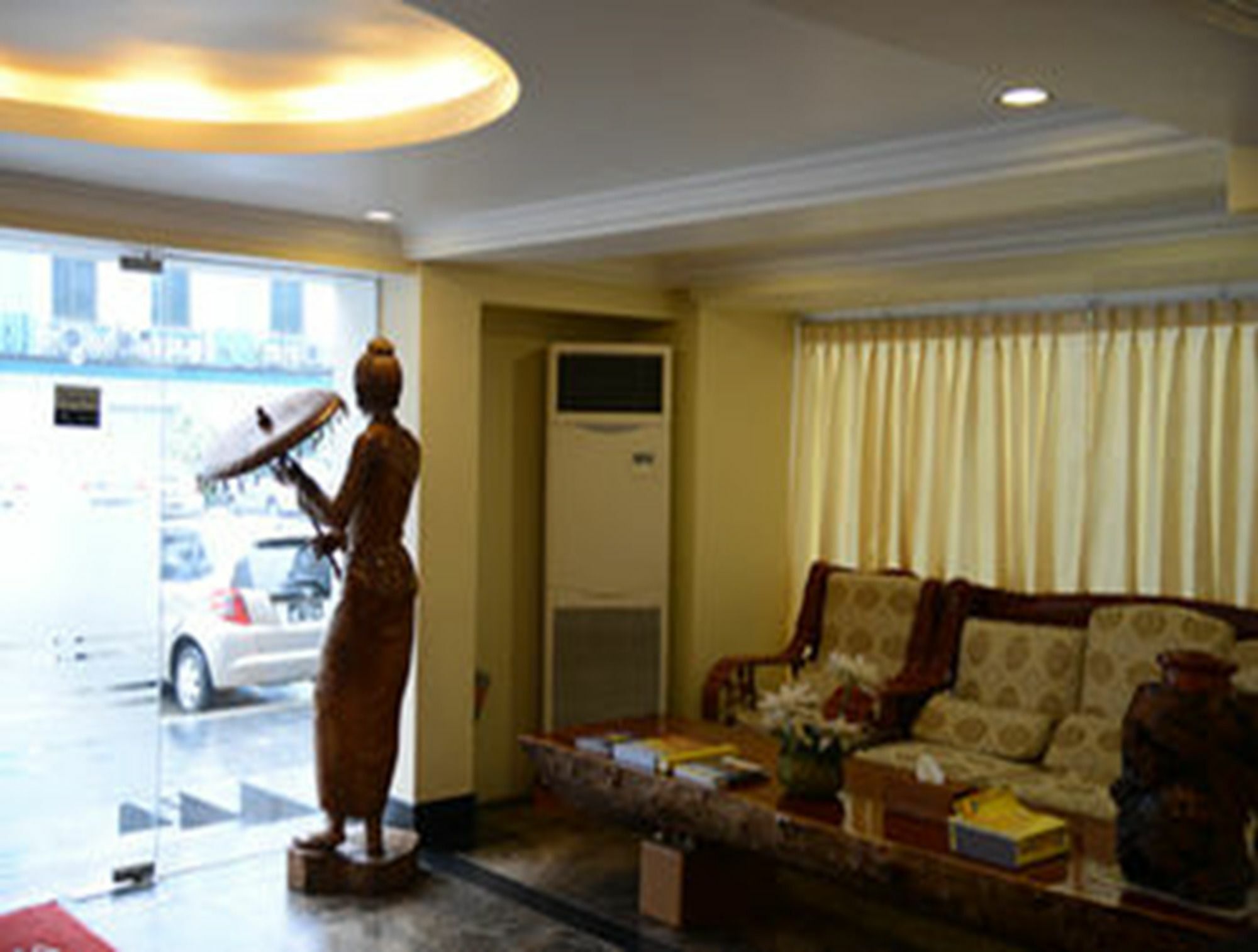 Hotel Wardan Yangon Ngoại thất bức ảnh