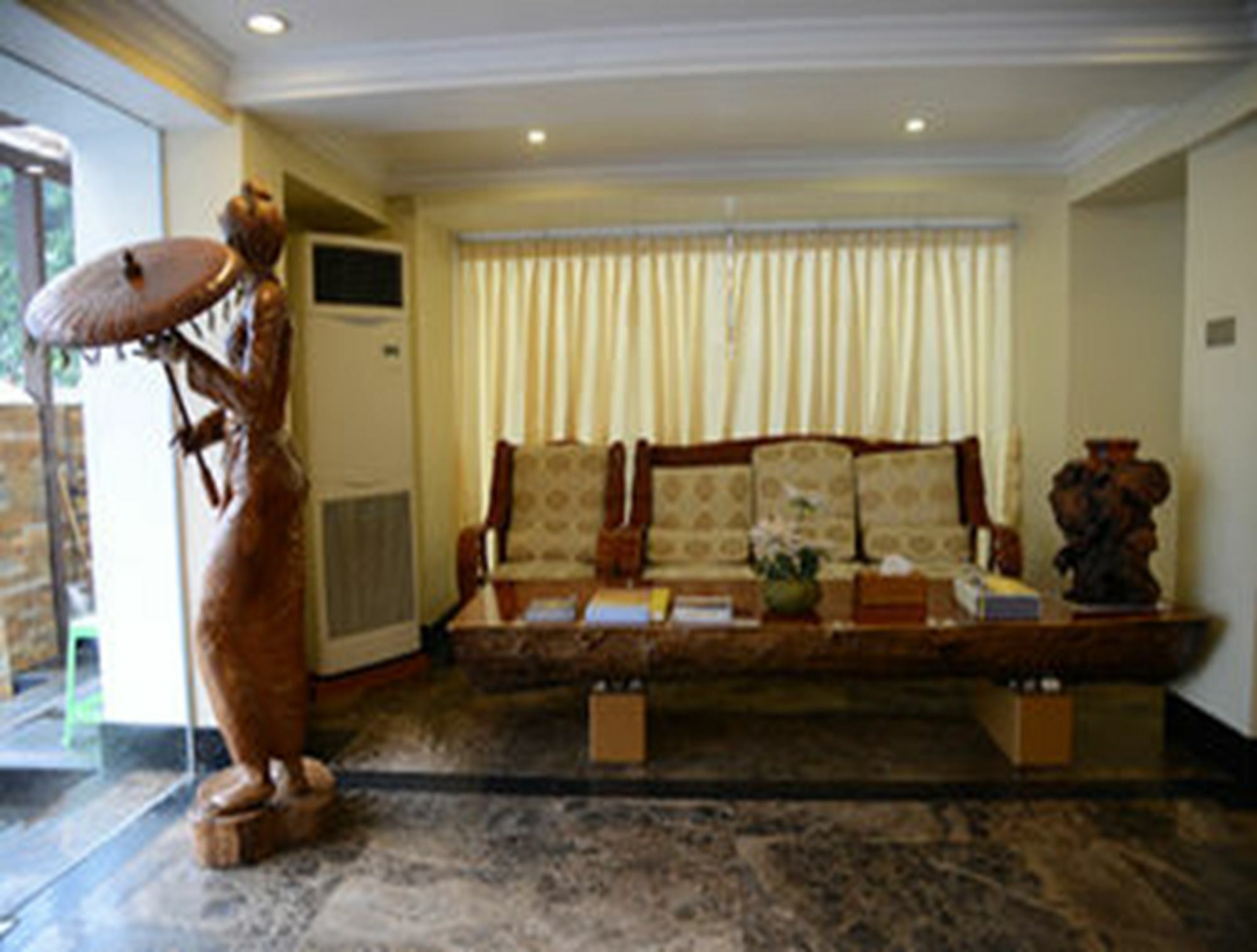Hotel Wardan Yangon Ngoại thất bức ảnh
